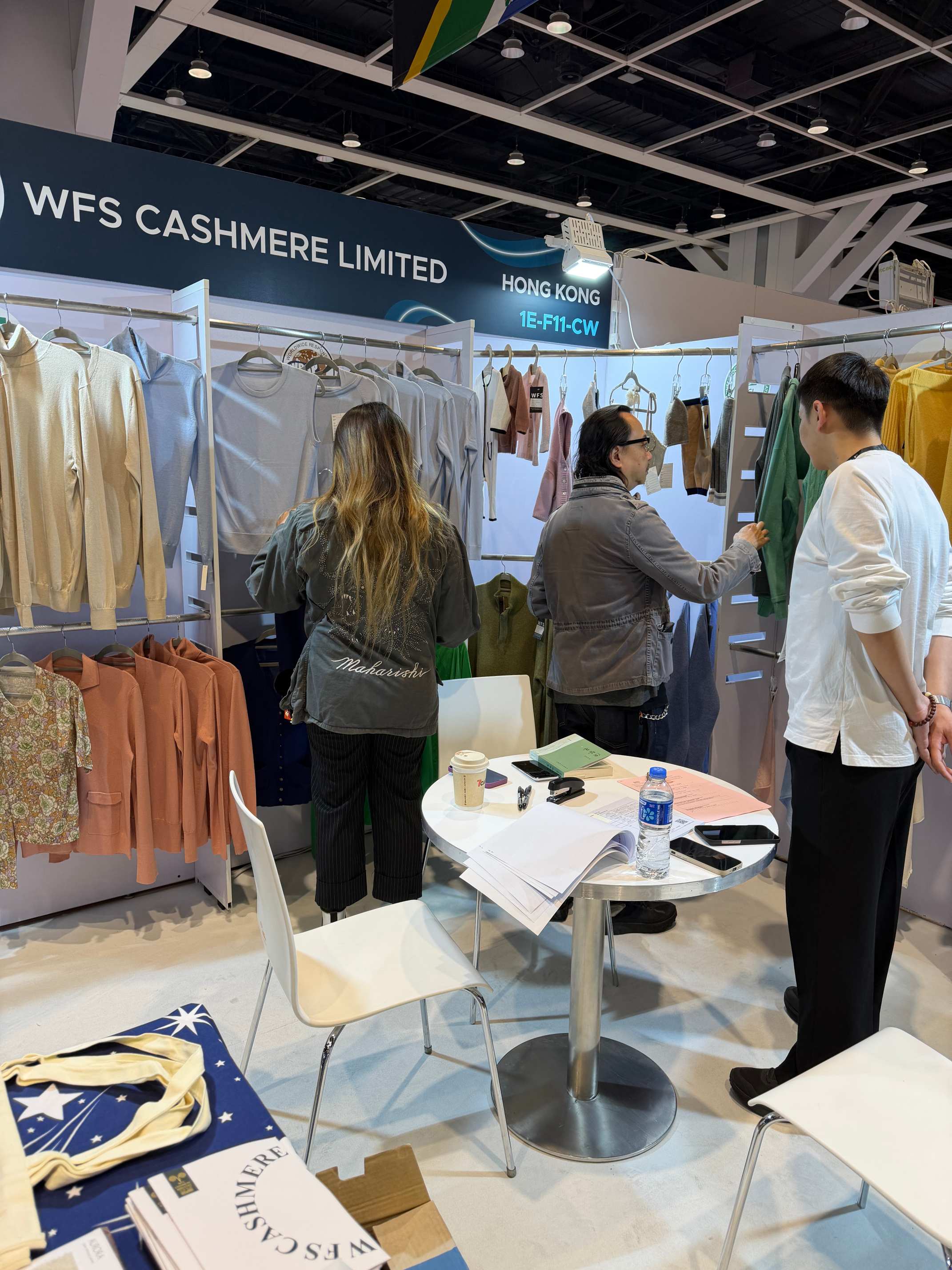 WFS カシミアが強力な M6 を達成.jpg